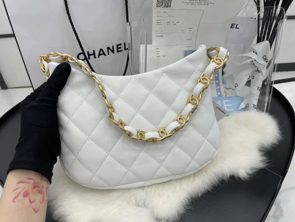 White Hobo Handbag G34724