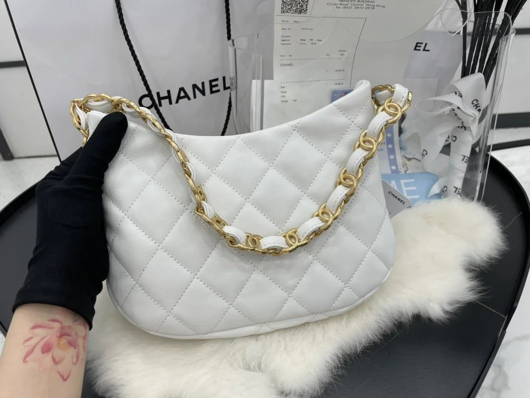 White Hobo Handbag G34724