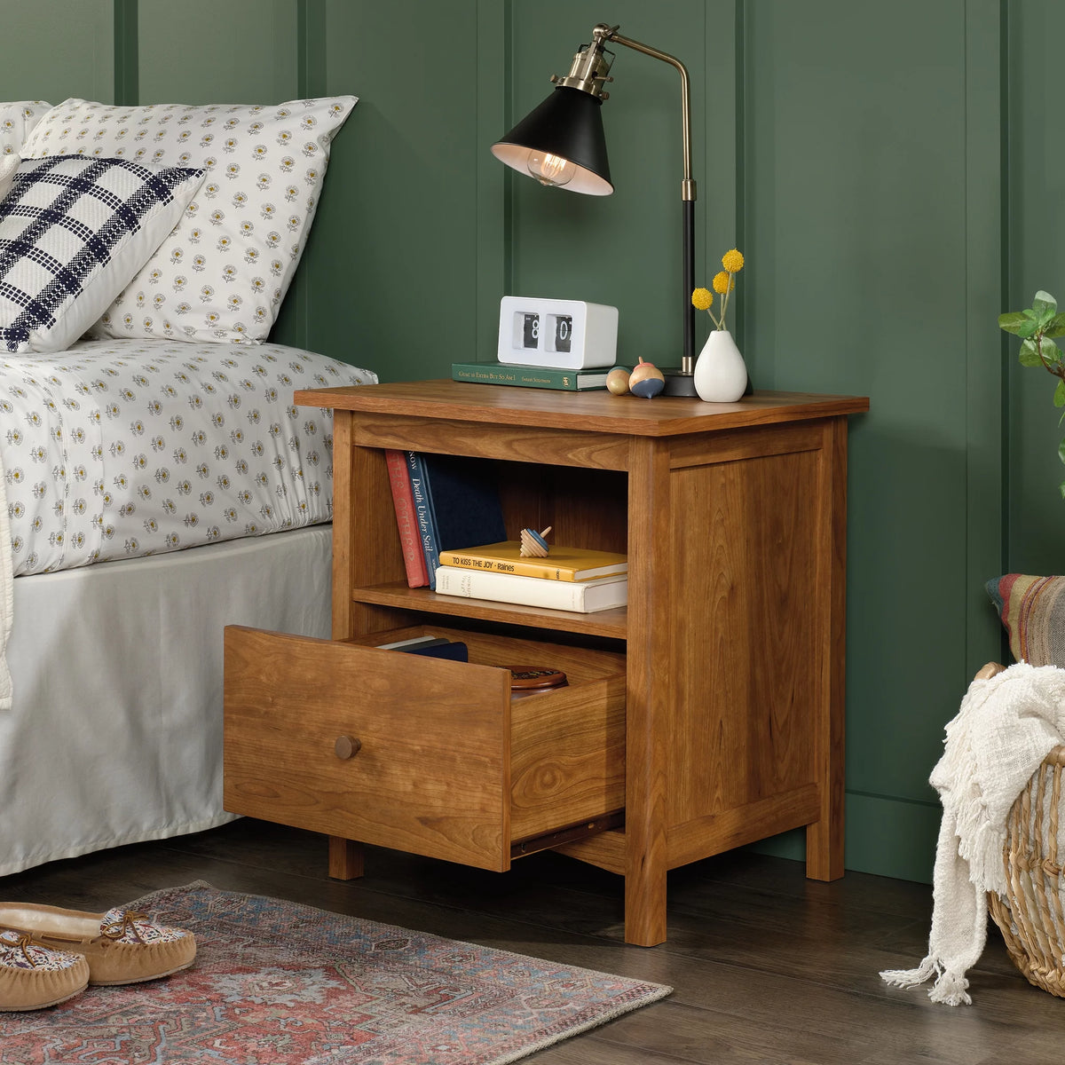 Cherry Finish Nightstand with Drawer Y881