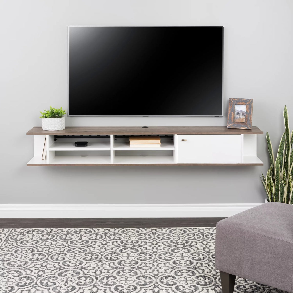 Wall Mounted Media Console with Door Y402402