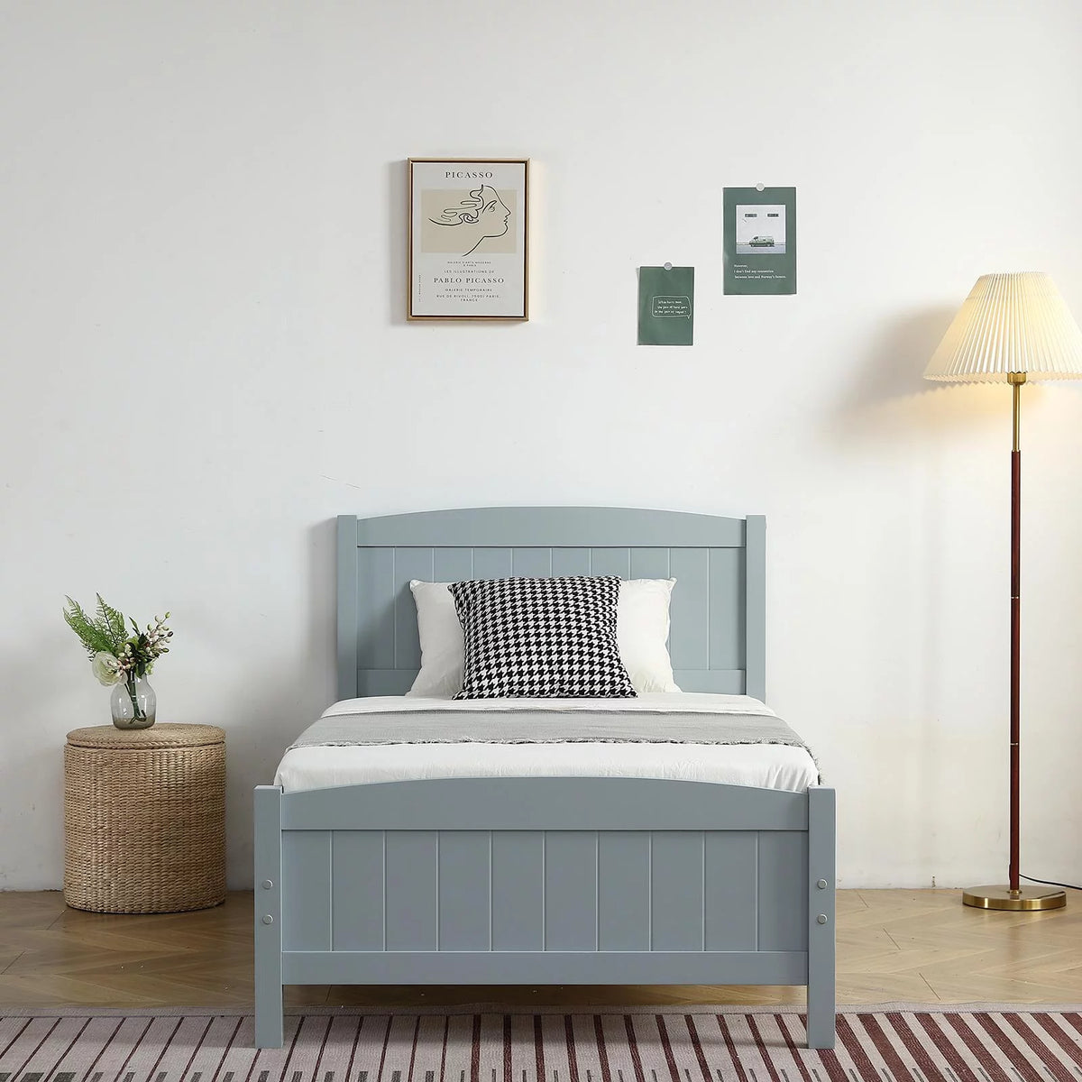 Gray Solid Pine Wood Full Bed Frame with Headboard E189397
