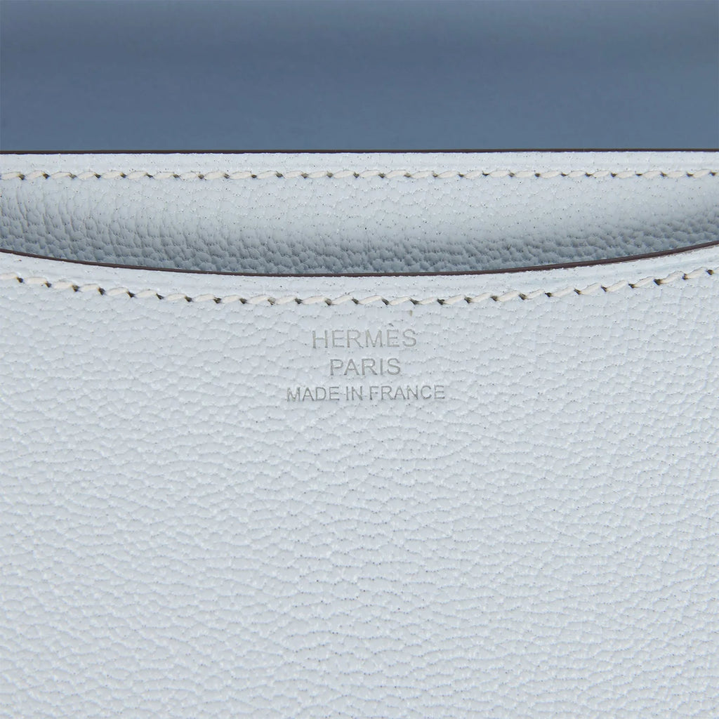 Bleu Brume Chevre 18 Shoulder Bag M711048