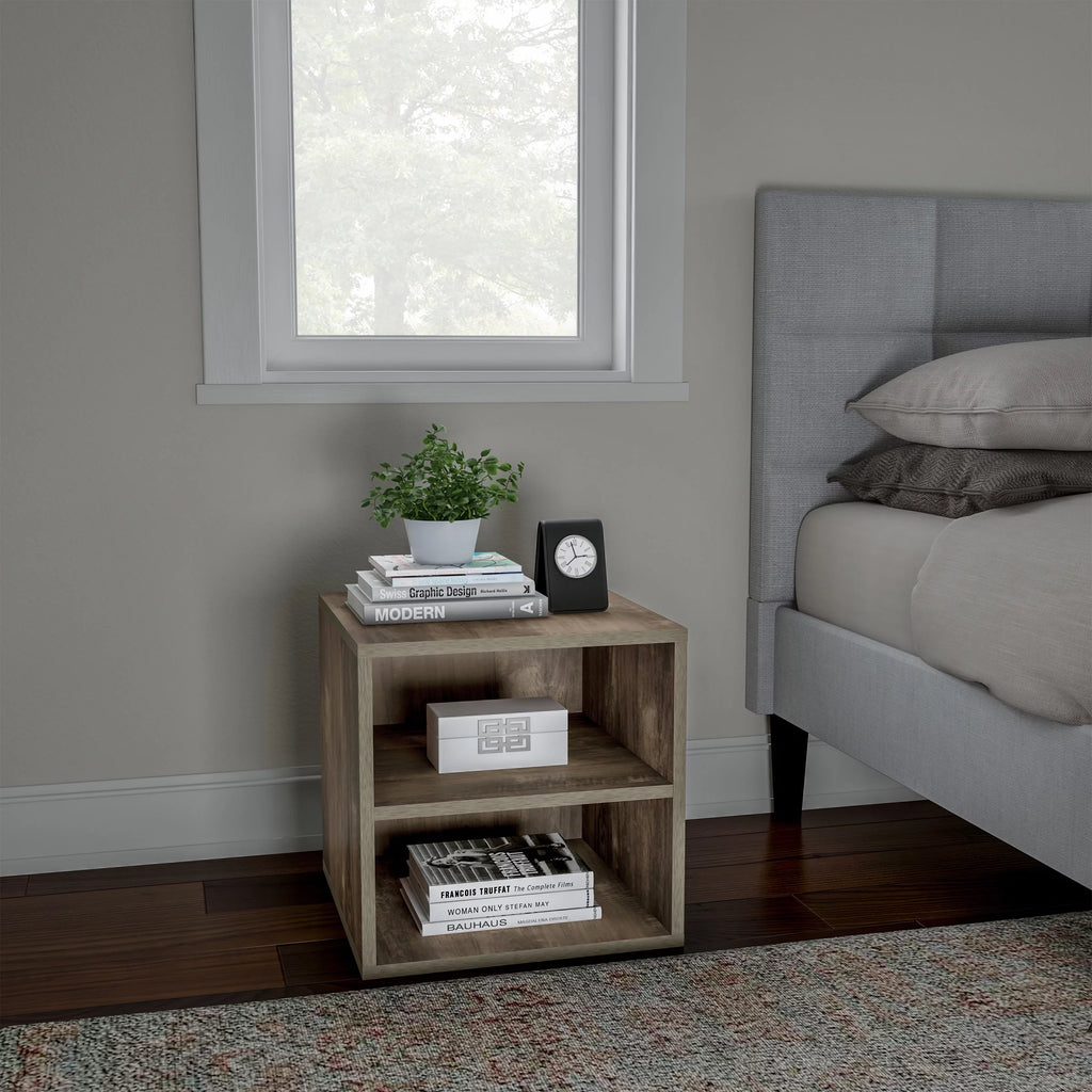 2 Shelf End Table O663