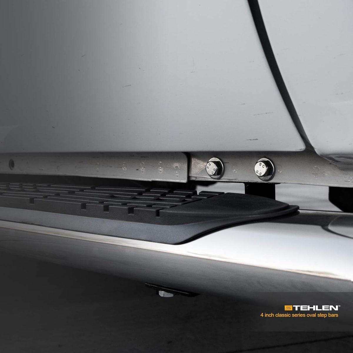 Stainless Steel 4 Oval Side Step Nerf Bars K84405