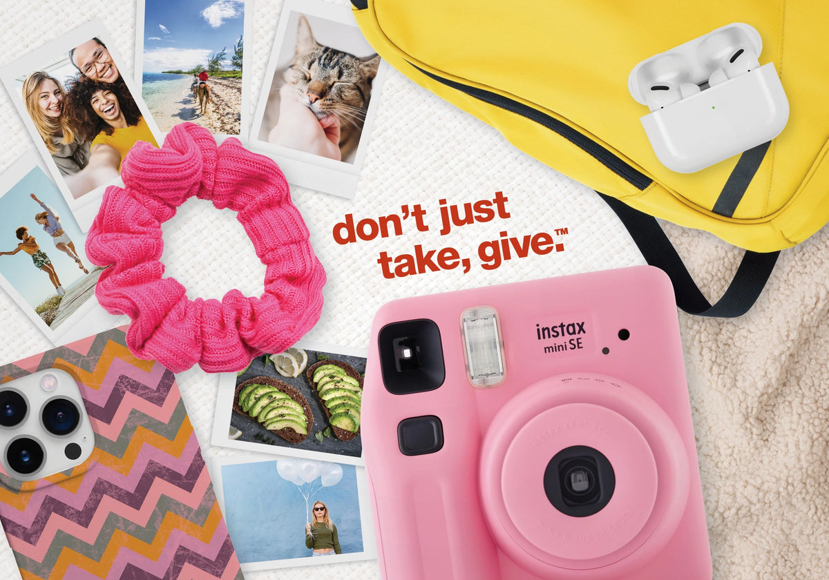 Pink Instant Camera with 10 Pack Mini Film E81530