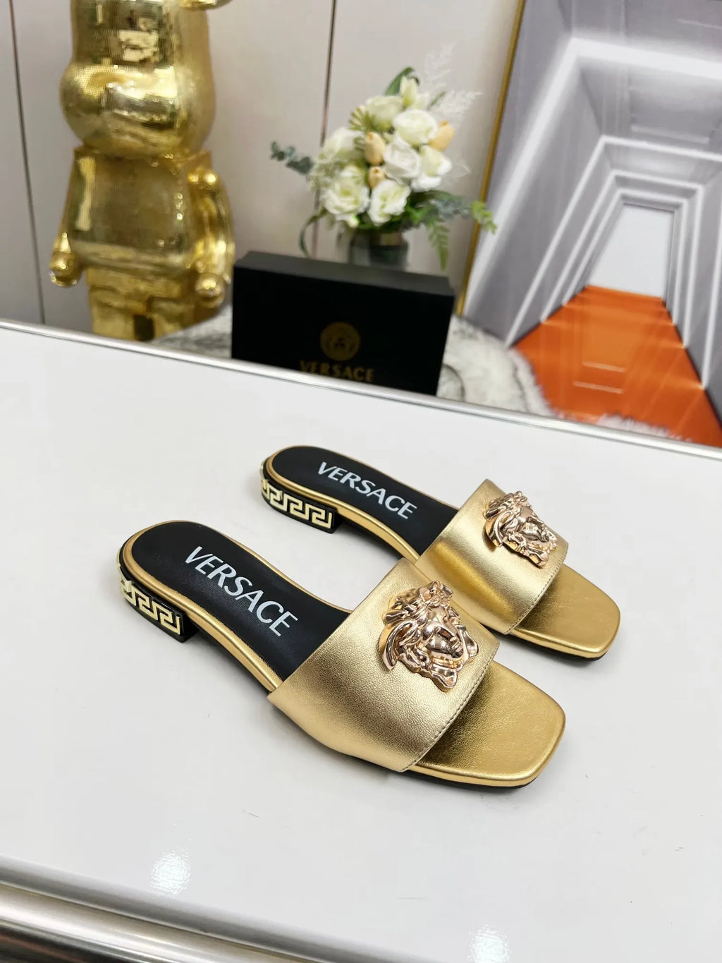 Women Slippers J468173