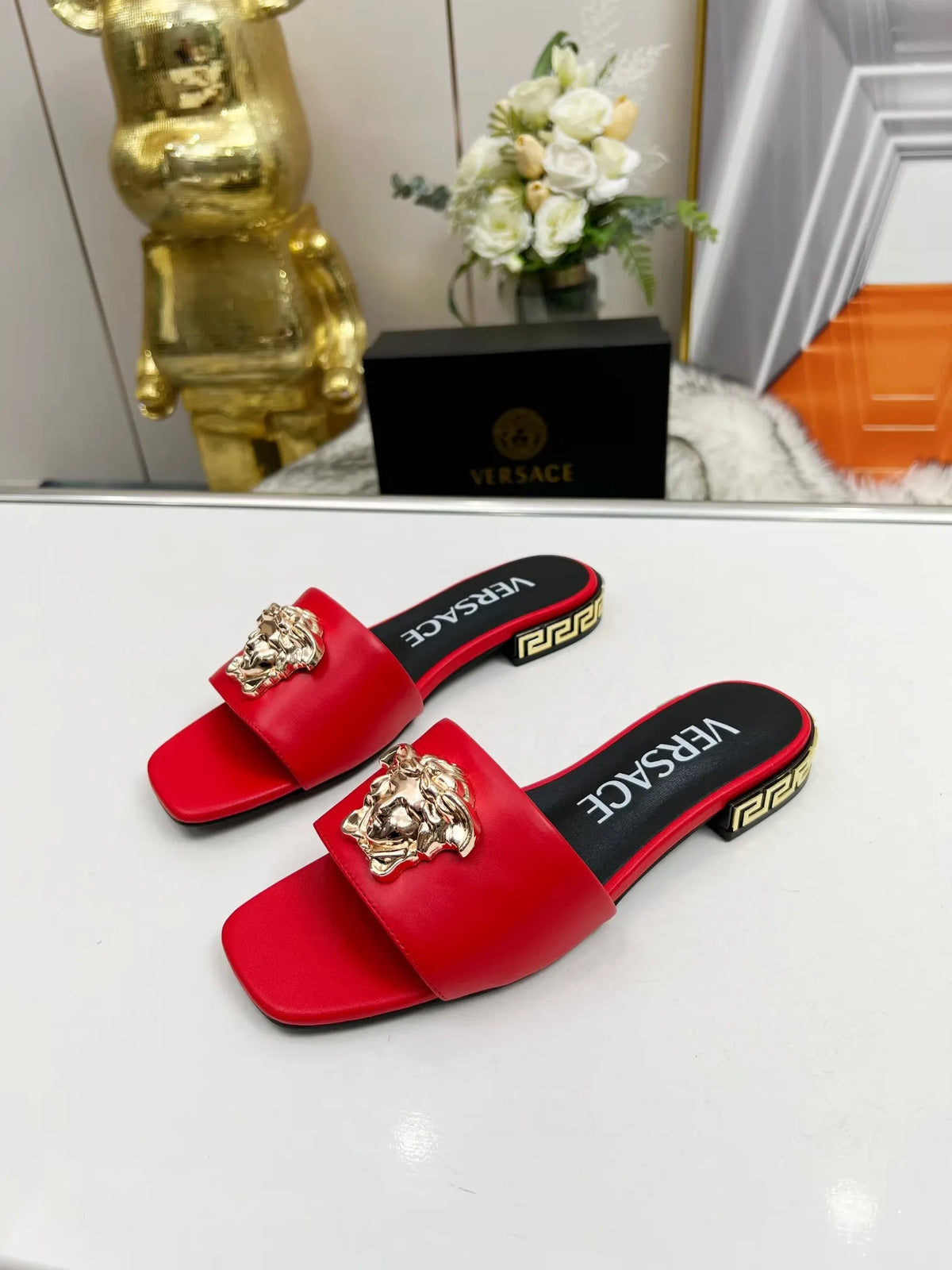 Women Slippers J468173