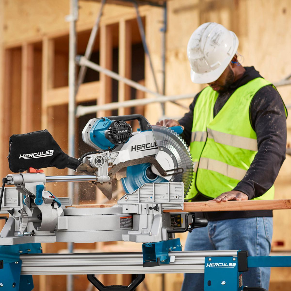 12 in. Dual-Bevel Sliding Compound Miter Saw E70897