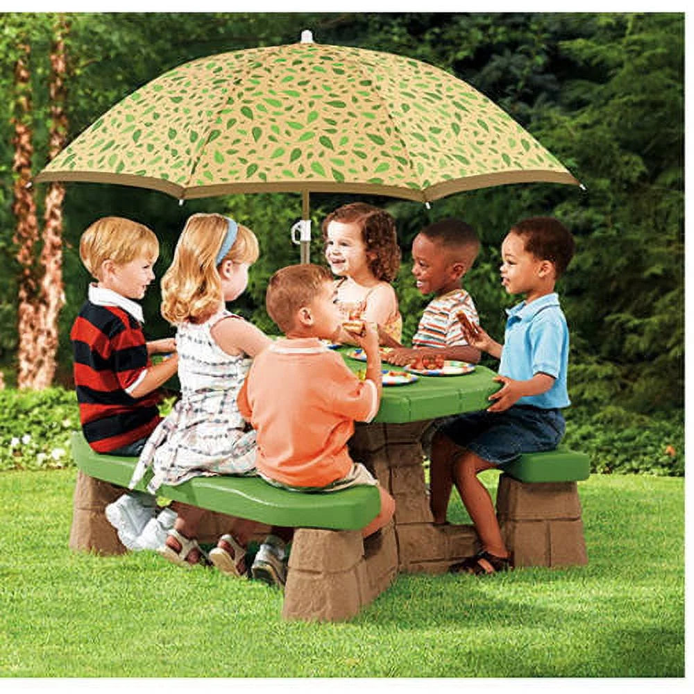 Kids Picnic Table with Umbrella A836483