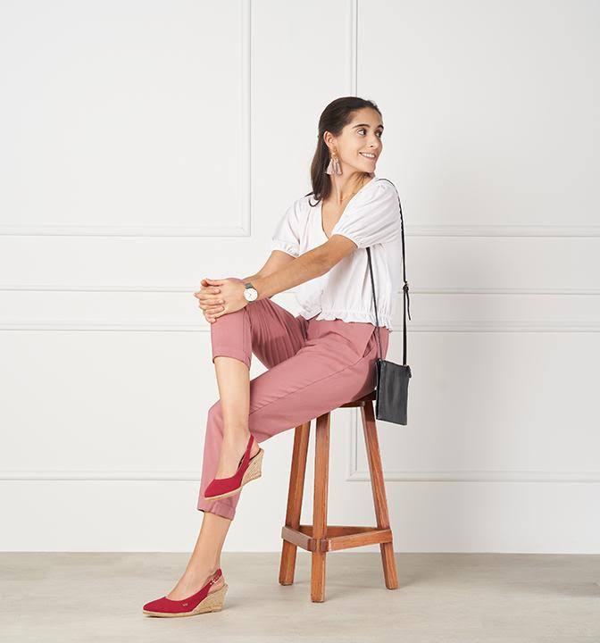 Suede Slingback Buckle Wedges H27505