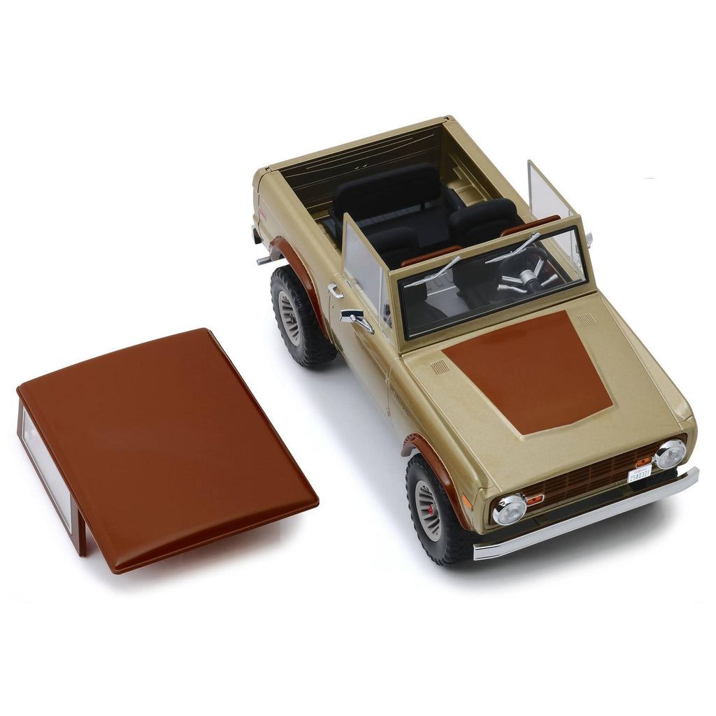 1/18 Diecast Model Car H830582