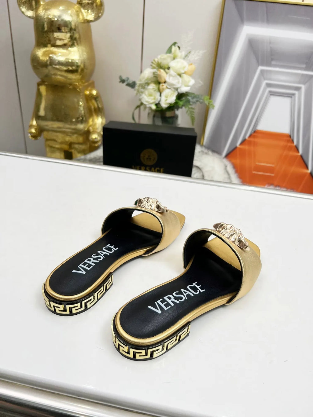 Women Slippers J468173
