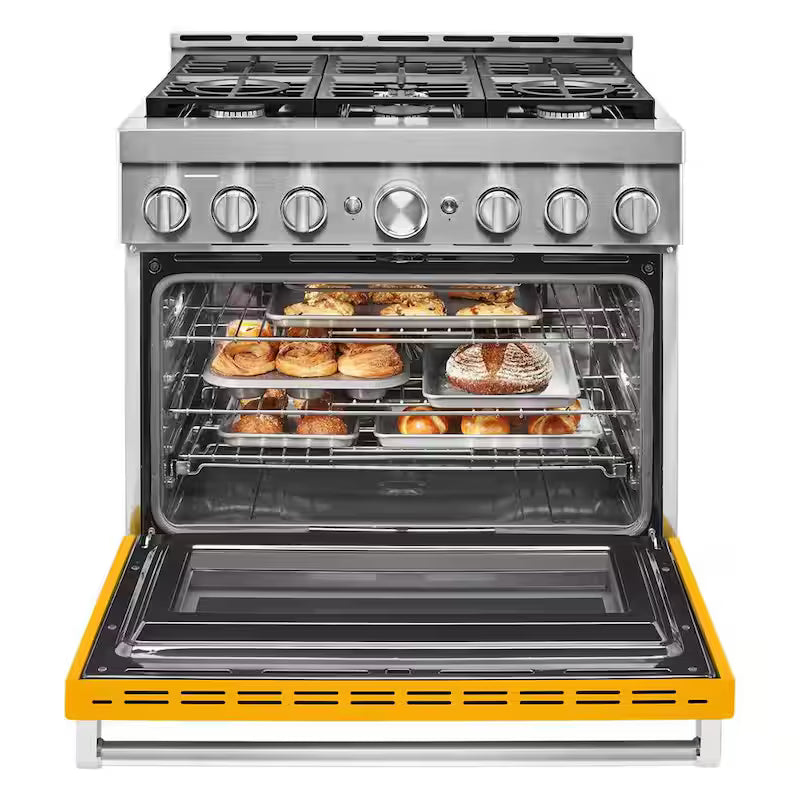 5.1 cu. ft. Smart Gas Range with Self-Cleaning and True Convection O903