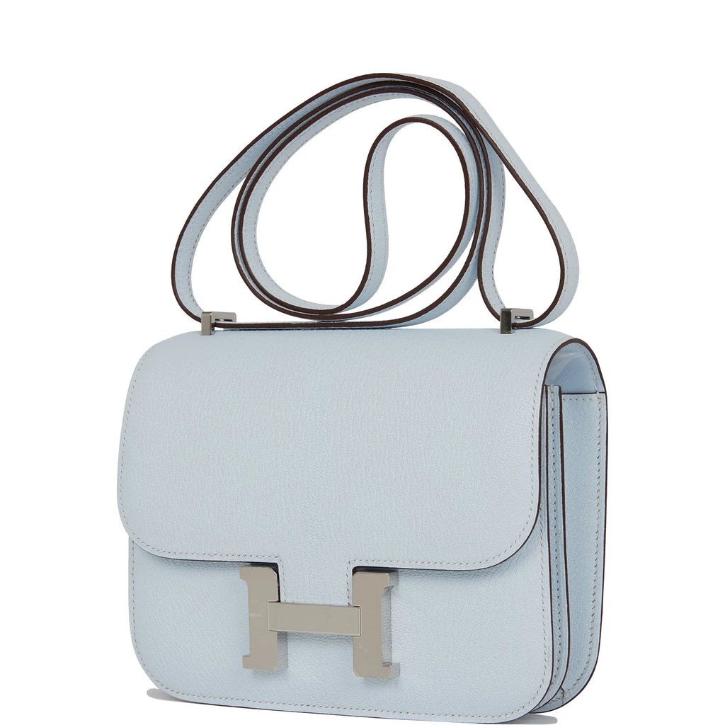 Bleu Brume Chevre 18 Shoulder Bag M711048