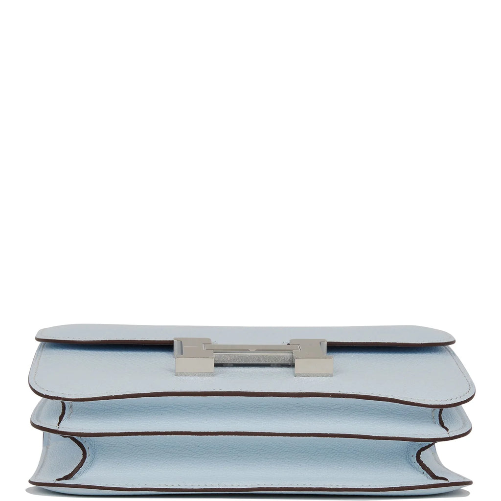 Bleu Brume Chevre 18 Shoulder Bag M711048