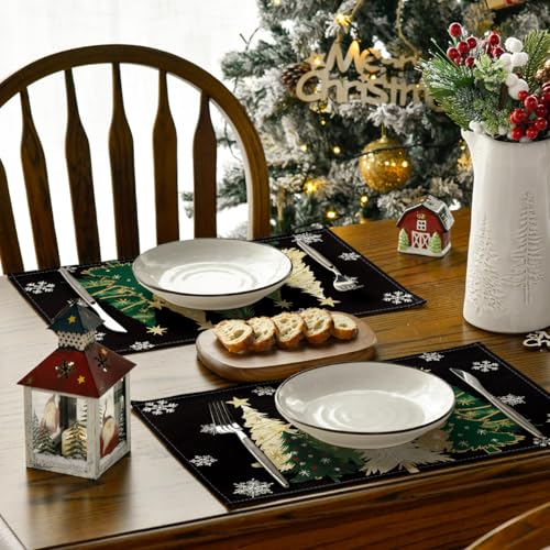 Red Christmas Placemats Set of 4 P561